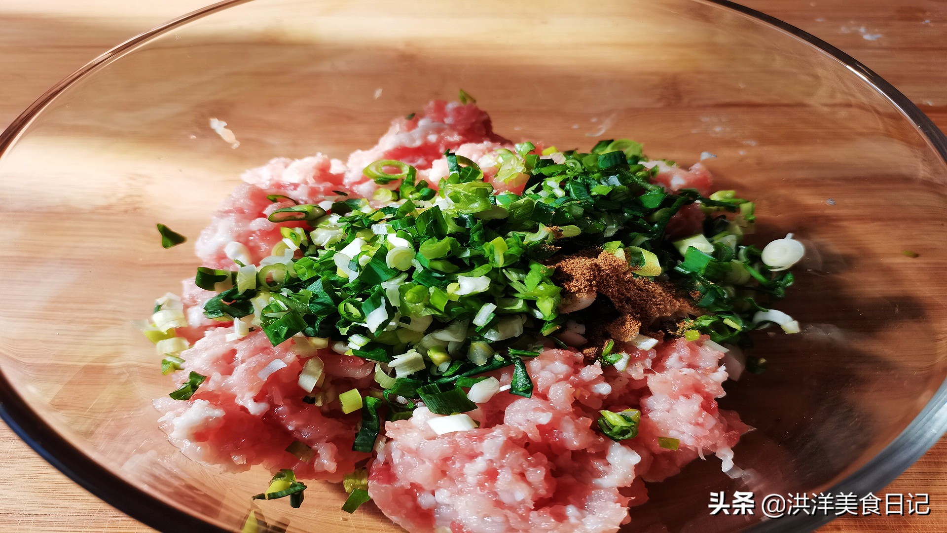 调肉馅怎么鲜香,调肉馅怎么调好吃又嫩视频