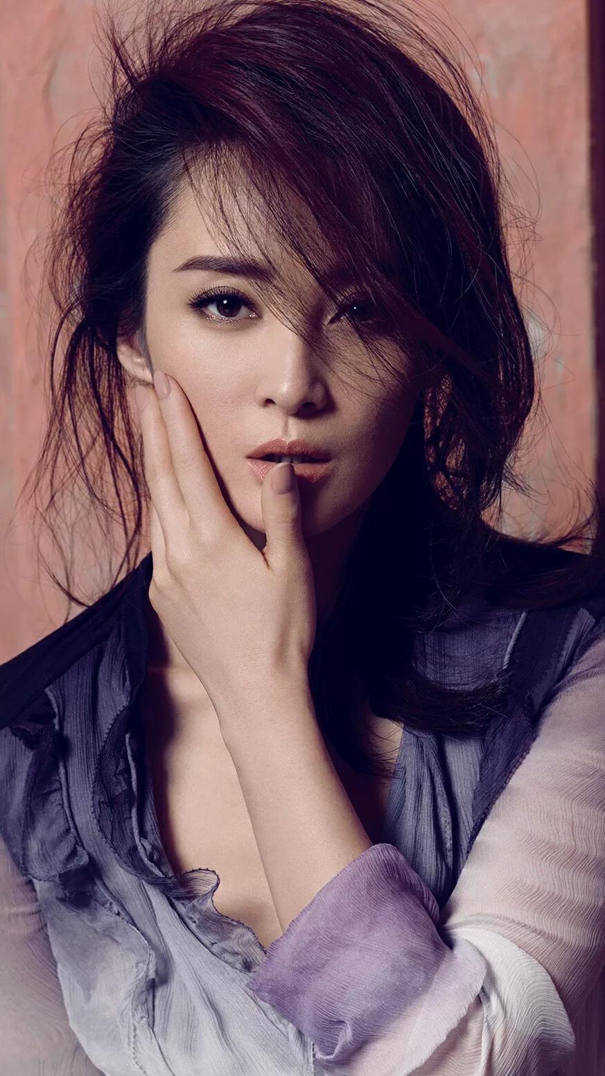 蒋勤勤冷白皮,蒋勤勤是高冷气质吗