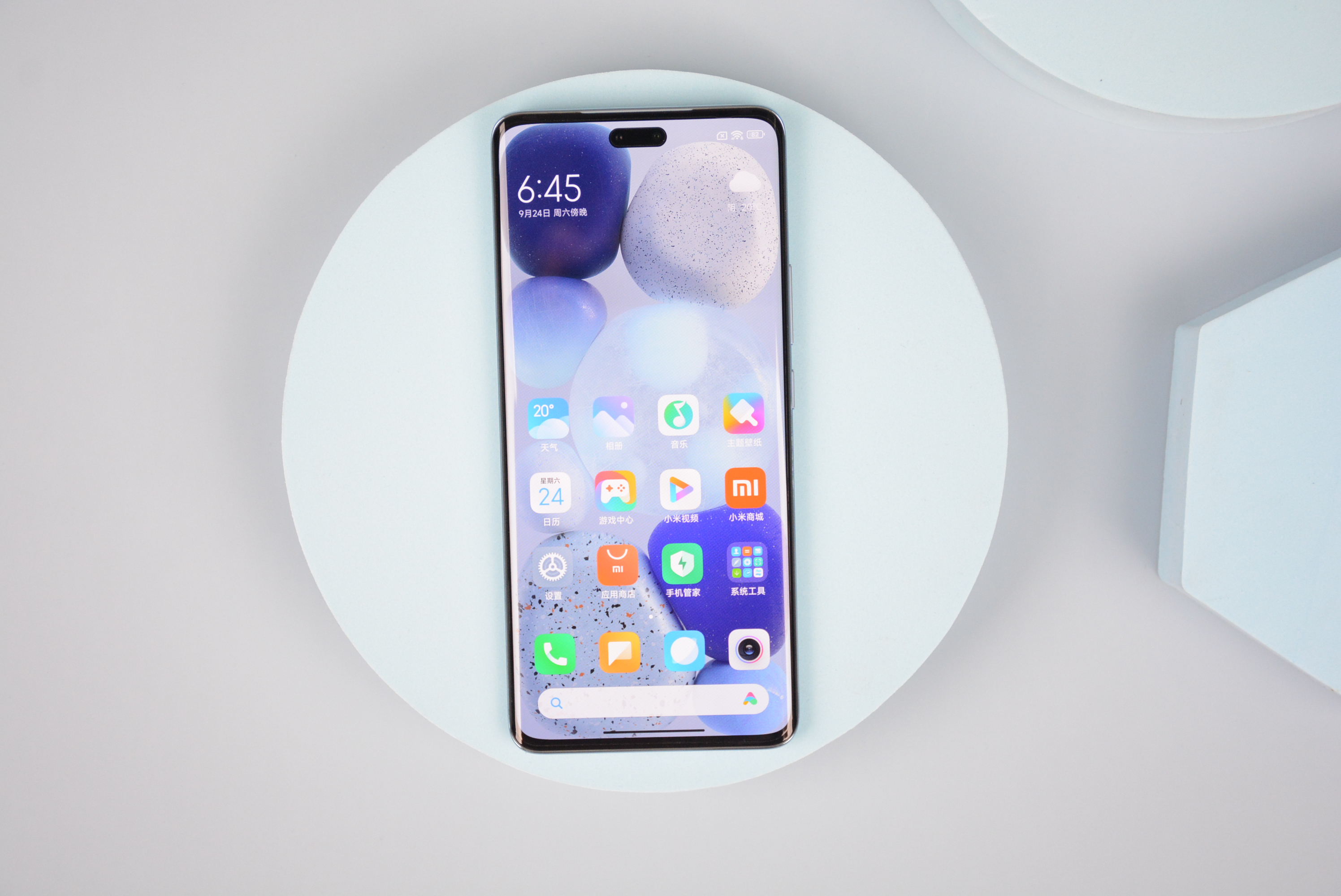 小米civi 2是不是模仿苹果14 (小米civi 2外观模仿苹果14吗)