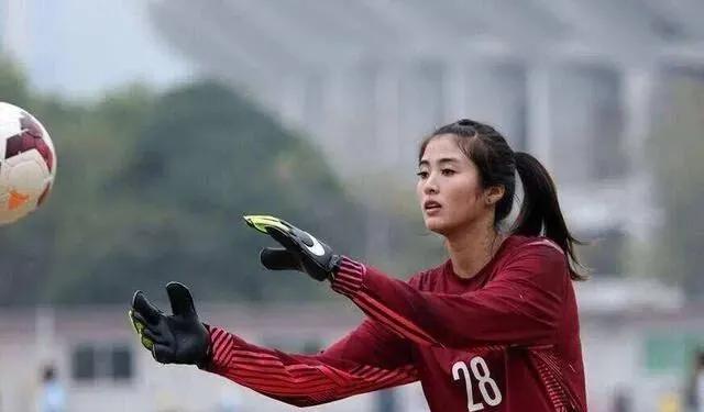 中国女足工资是世界最高吗,中国女足的待遇为什么比男足低