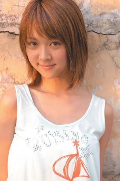 从小黑妞到“白灯泡”，吃美白药、猪蹄敷脸、全身涂粉…女星真难