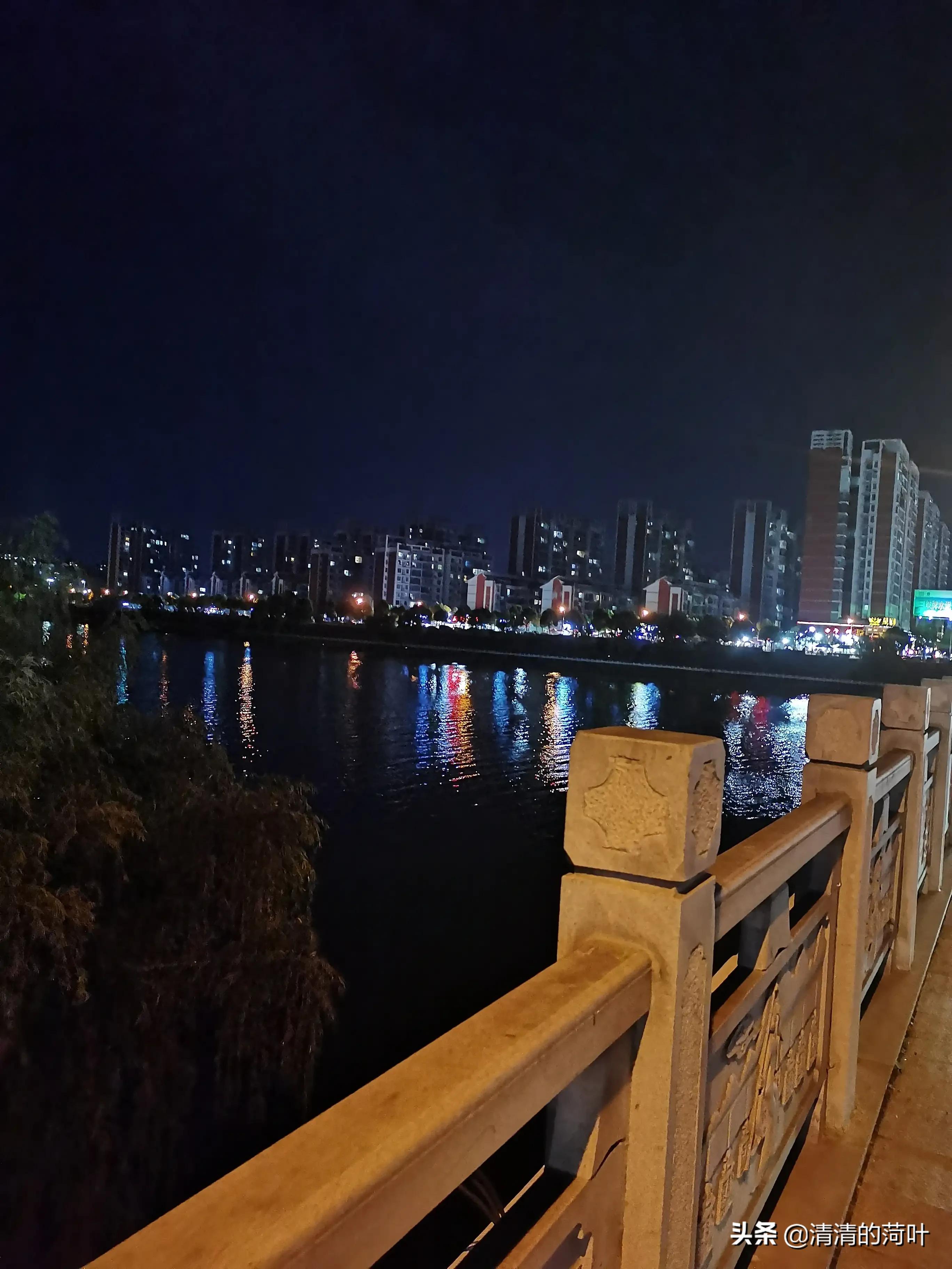 约好的见面怎么不见人,约好晚上见面却没动静