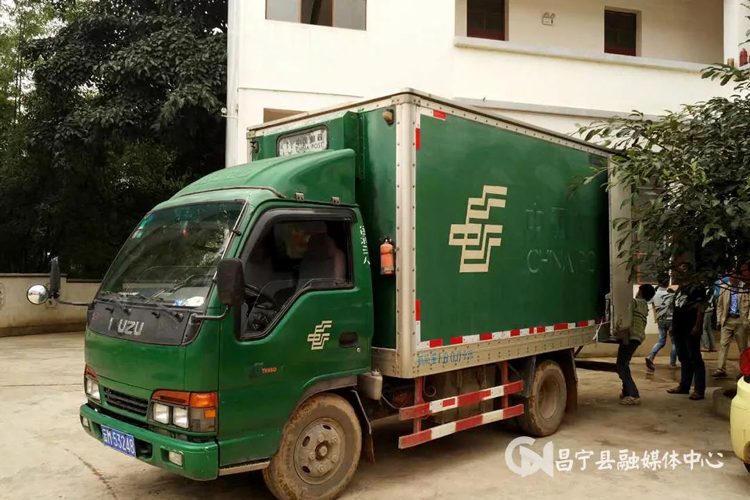 新时代新征程加快构建新发展格局,新时代新征程新成就云南