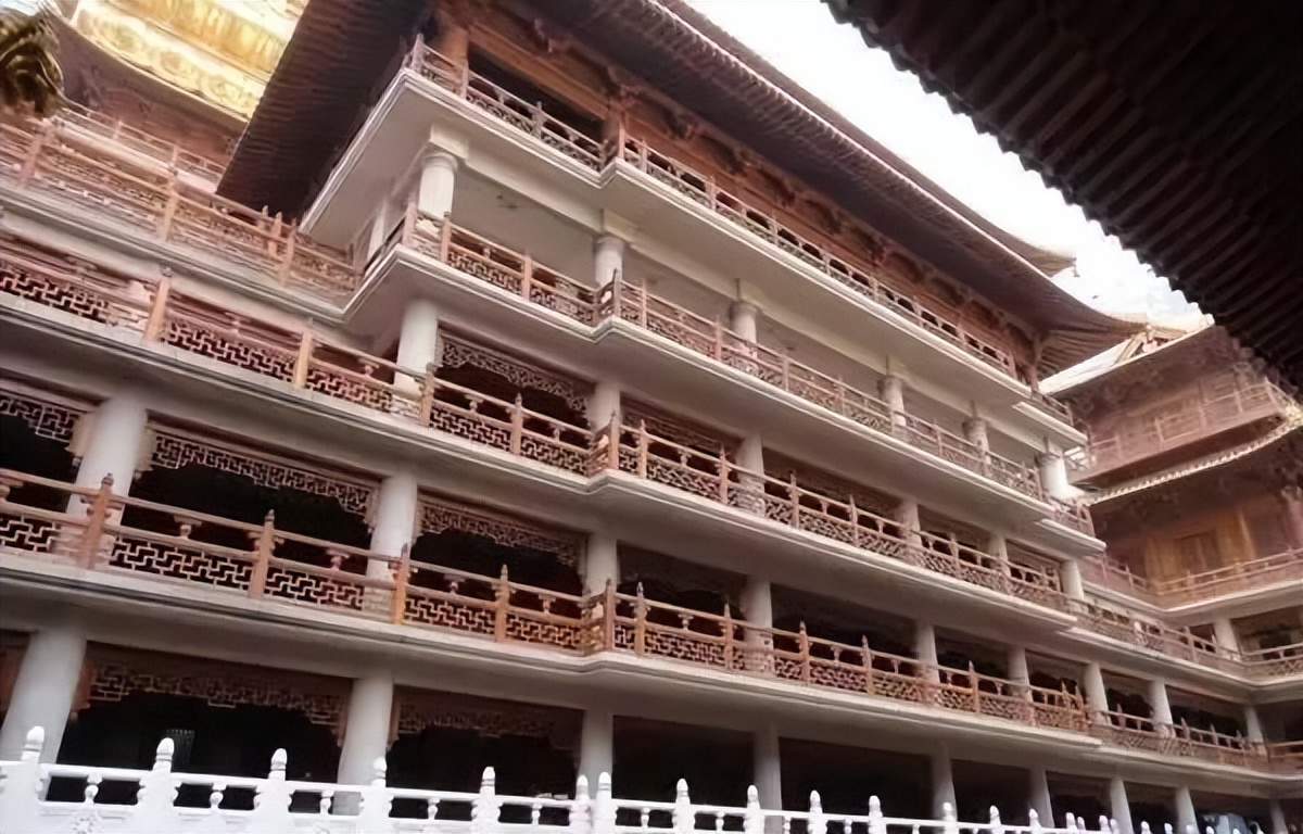 哪个地方出产的柚木最好,世界看中国南康家具