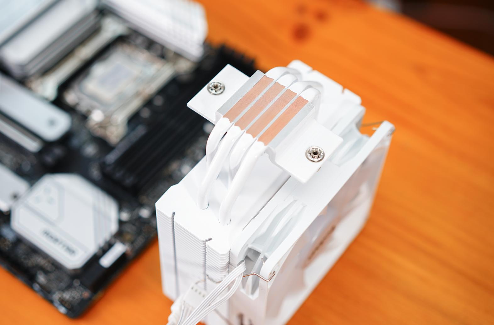 闀垮煄绾櫧鏈虹,闀垮煄鐧借壊鏈虹