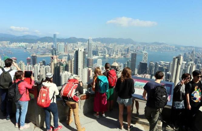 香港旅游团用餐,香港旅行团早上给旅客吃泡面