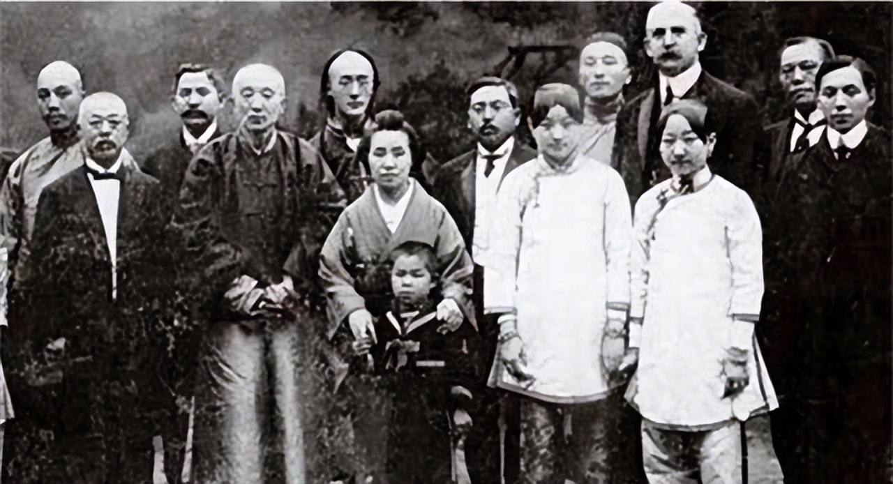 任芷芳盛毓邮,盛宣怀的小妾死后扶正