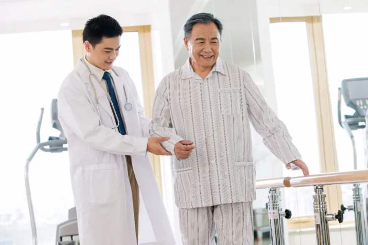 康复医学治疗和心理治疗,康复治疗和健康管理