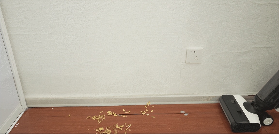 2K元档的旗舰洗地机守门员！添可芙万2.0LED测评