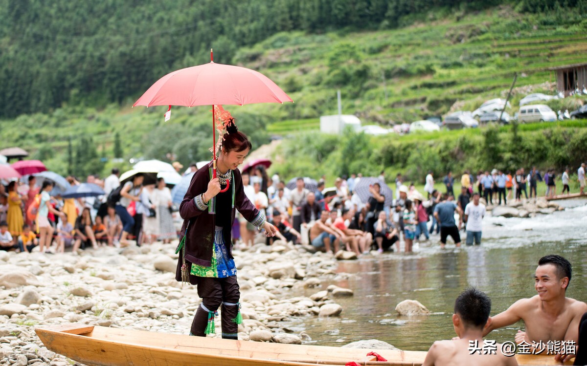 唐明惠：探访神秘的黑衣壮