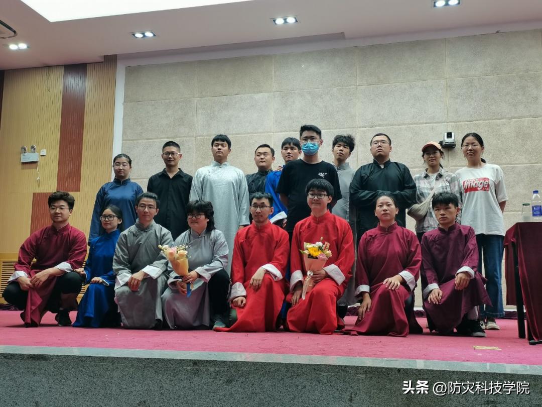 鍙傝闃茬伨鍑忕伨鏁欒偛棣嗙殑鎰熷彈,灏忓鐢熷弬瑙傞槻鐏惧噺鐏炬暀鑲查