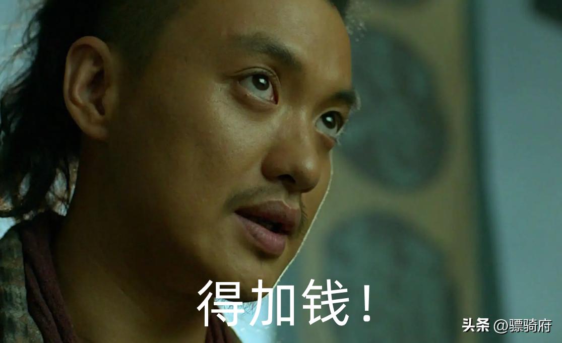 2022款本田lead125对比2018款,2023本田lead125和裂行125对比