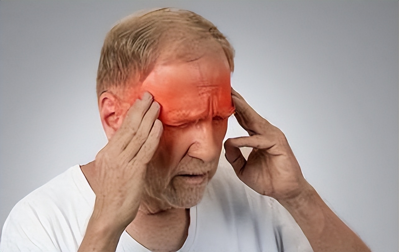 白痰是寒黄痰是热干咳,干咳有黄痰是清肺还是润肺