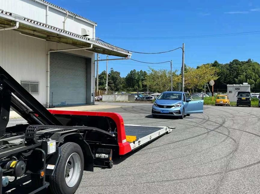 本田飞度最好的改装,国外本田三厢飞度改装