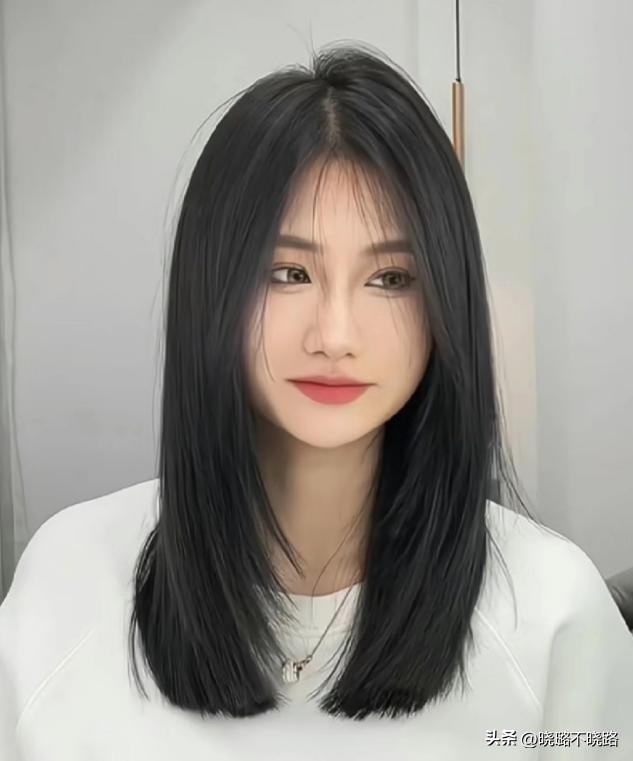 方圆脸型女生短发发型,方圆脸型适合什么发型