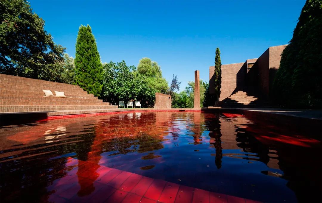 巨星陨落|西班牙著名建筑大师里卡多·波菲逝世