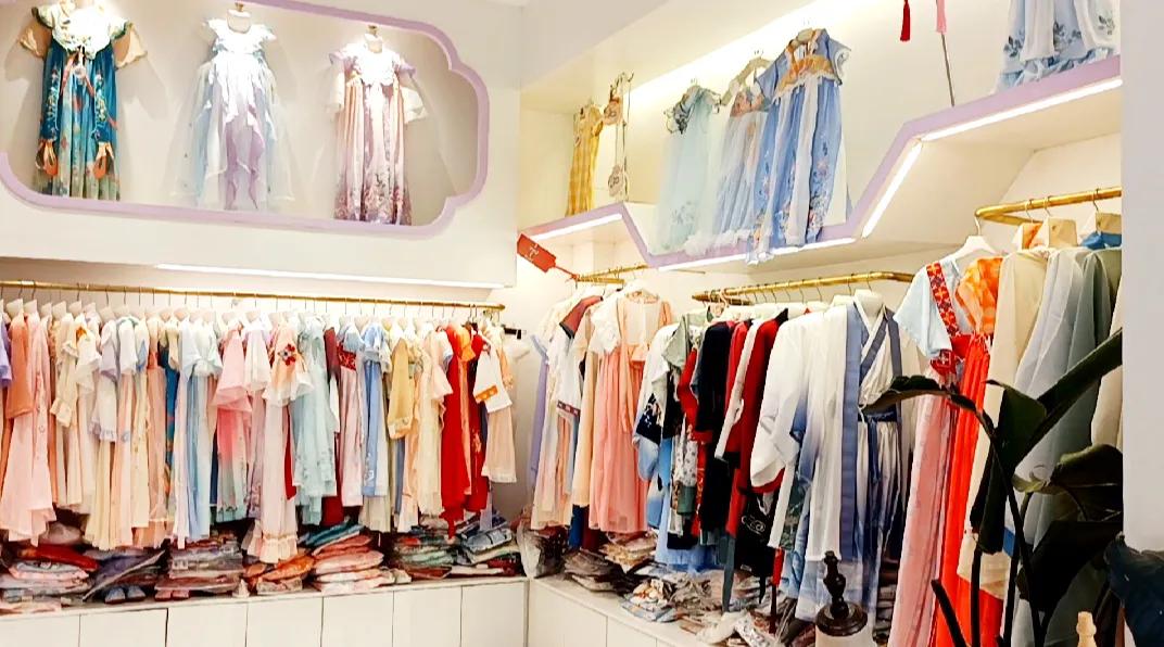 打卡批发市场,成都最好的荷花池批发市场