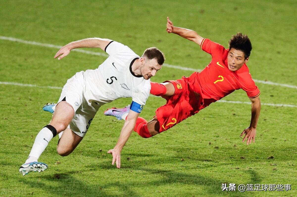 艾克森和武磊谁更强,新国足23人名单阿兰