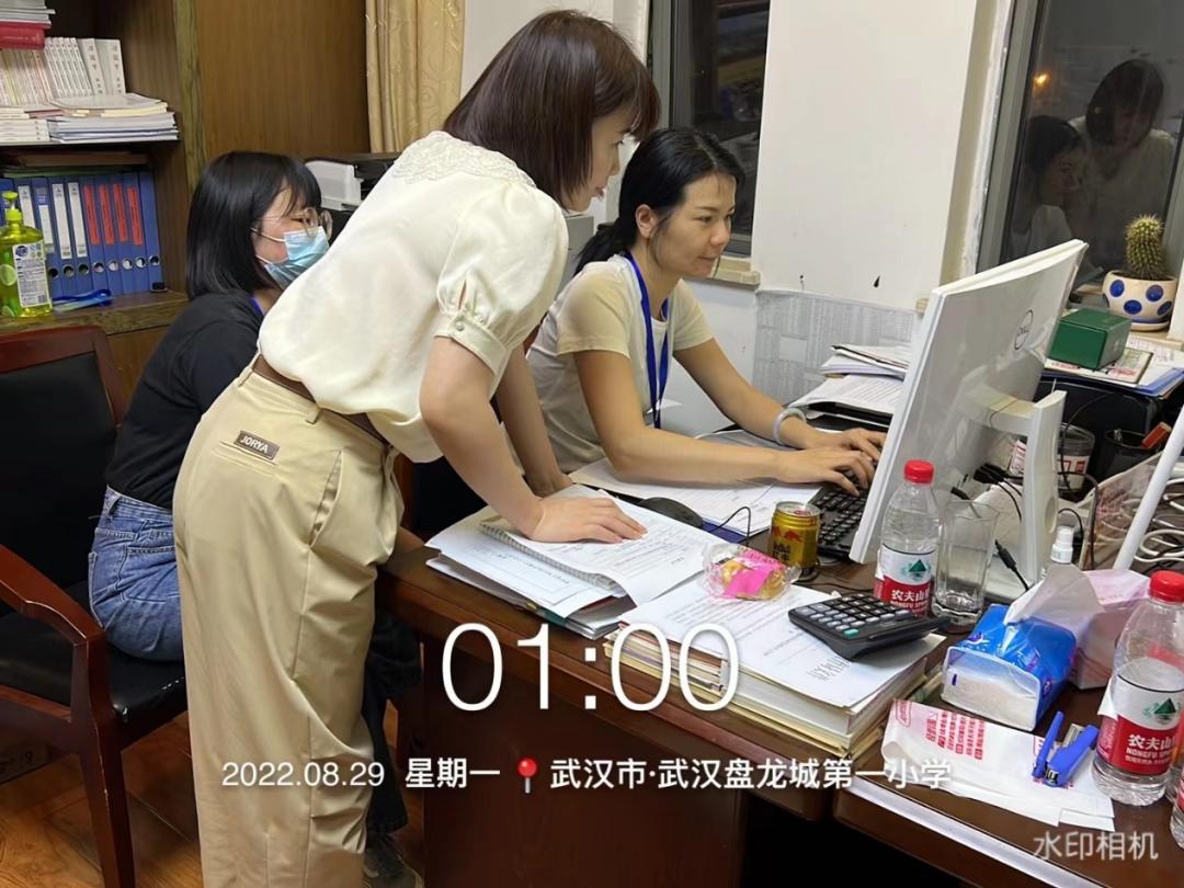 抗疫坚守一线岗位,坚守岗位奋战抗疫急救第一线