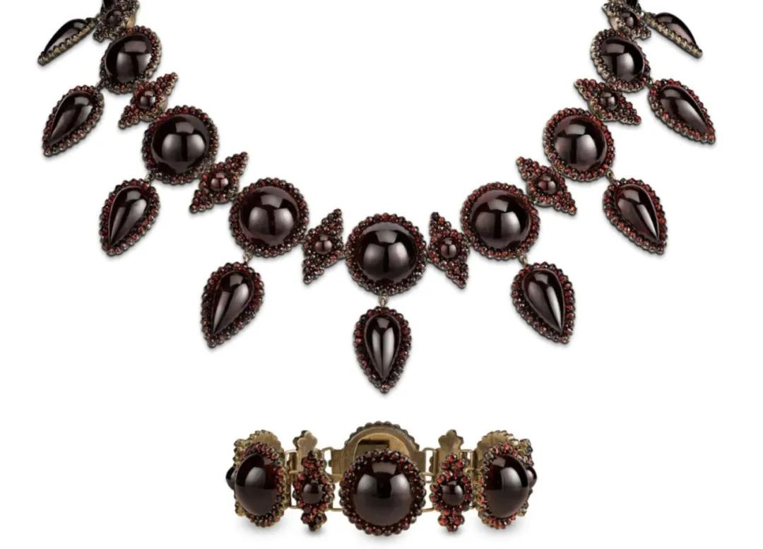 石榴石的大家族,石榴石中哪个品种最好