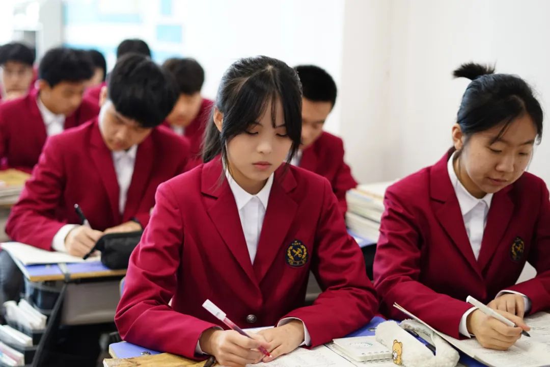 大连中港教育学校,大连中港教育是什么