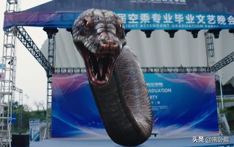 巨蛇闯女校现场拍摄花絮,巨蛇闯女校原声剪辑