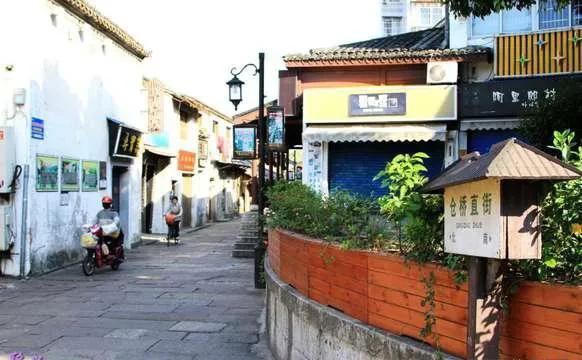 绍兴的老街有哪些,绍兴小吃夜市推荐