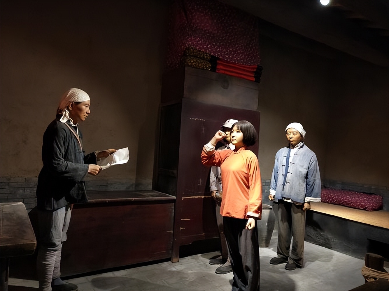 刘胡兰牺牲时，12岁的妹妹在刑场目睹全程，后来妹妹生活怎样？