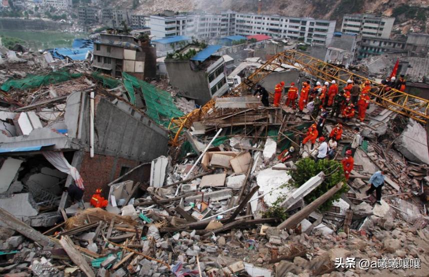 越南老人行善20年,越南一名俗家和尚长出超长耳垂