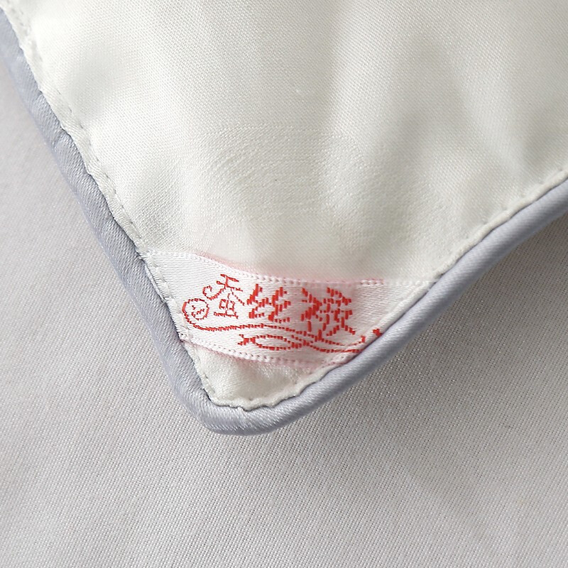 蚕丝被200和1000的区别,200多的蚕丝被怎么样