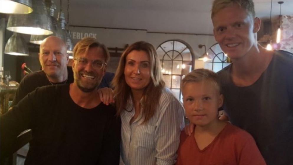 小德可爱的名字,小德足球