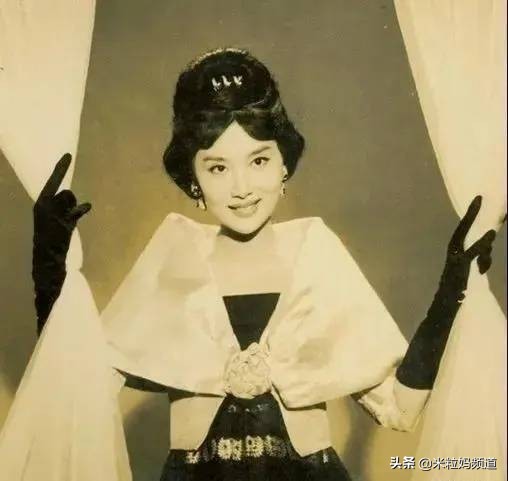 她是香港娱乐圈第一美女,她是金庸武侠第一美女