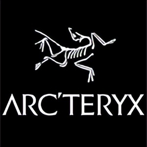 鸭鸭品牌短款加厚羽绒服,鸭鸭羽绒服活动现场