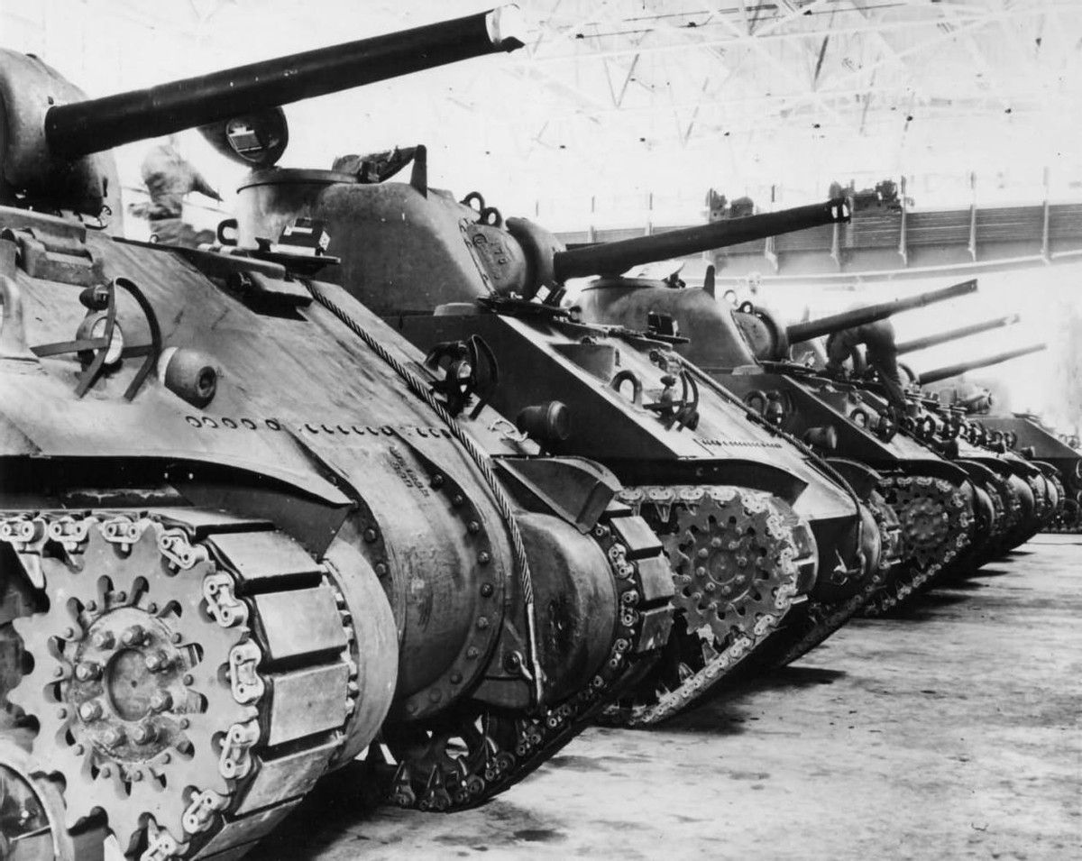 毛主席如何只花1年时间？克服了国内3大问题，保障抗美援朝的成功