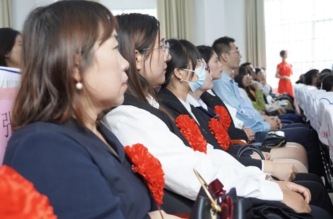 再出发、育新人，长水教育表彰101个先进集体和个人