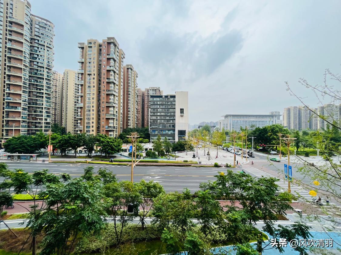 成都哪个区房价低一些,成都哪个地方房价低适合发展