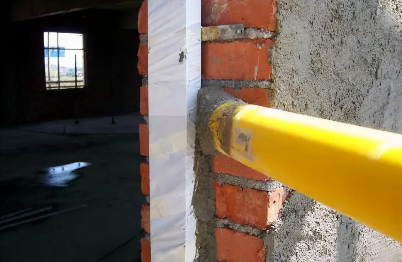 断桥铝门窗填缝用发泡胶还是砂浆,门窗填缝用水泥好还是泡沫填缝剂