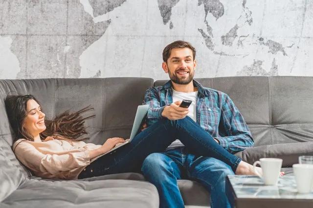 男朋友爱你为你做的十件事,男朋友为你做过8件事说明爱你