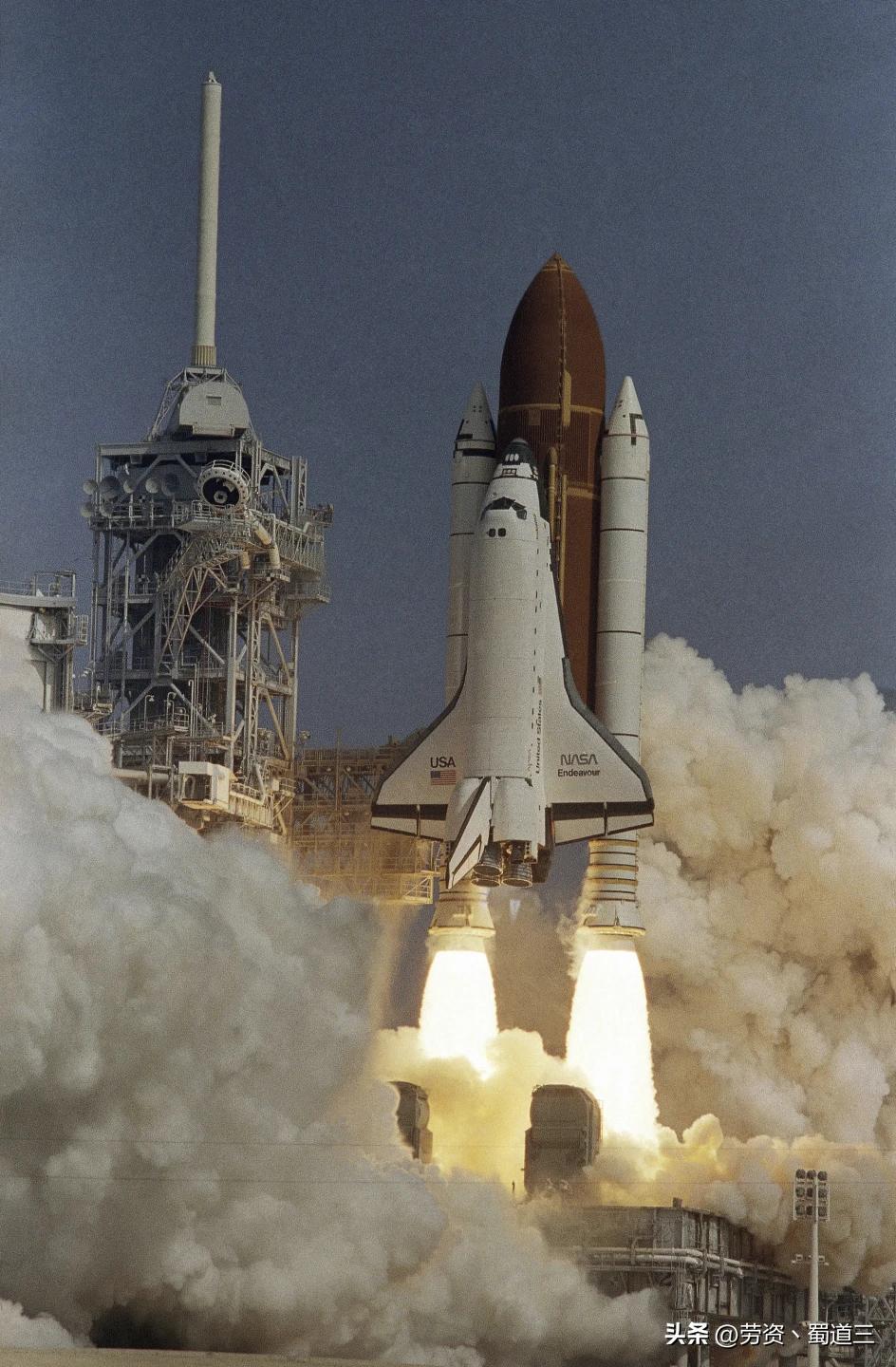 美国奋进号宇宙飞船架构图,美国奋进号航天飞机回归真实影像