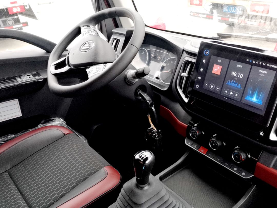 十堰龙信二手车市场雅阁,十堰龙信国际汽车城二手车直播