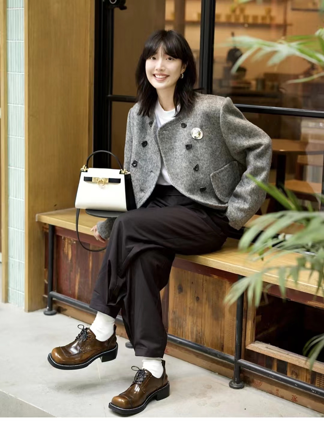 40到50岁秋冬高档女装连衣裙,秋冬搭配简约高级30岁到40岁