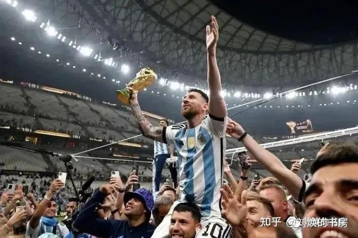 442、424、433,这些足球阵型是什么意思?