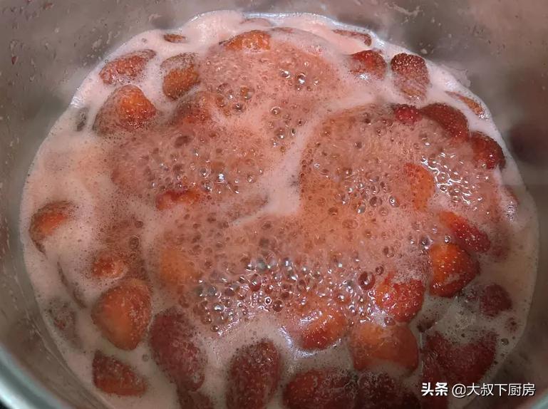 草莓果酱怎么做草莓馅,用草莓和纯牛奶做草莓果酱
