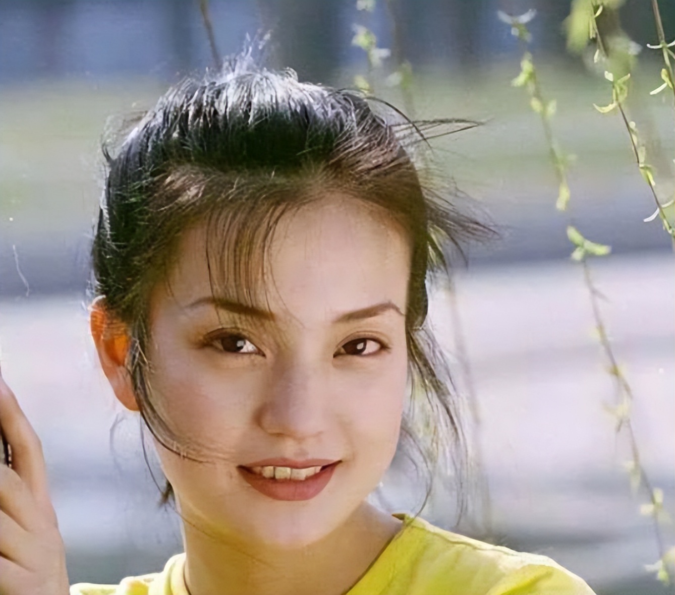 “亲日辱华”顶风作案的赵薇，遭到全网封杀，不再被世人所原谅