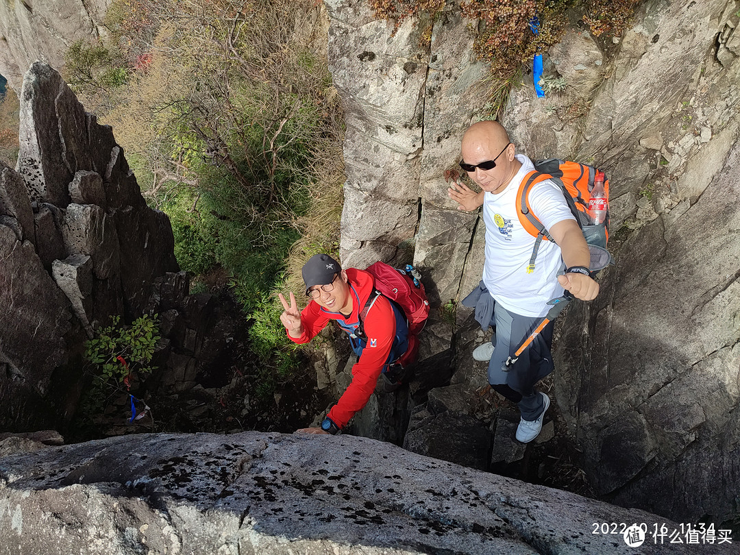 去登山选择哪些装备比较好,北疆徒步雪原必备装备