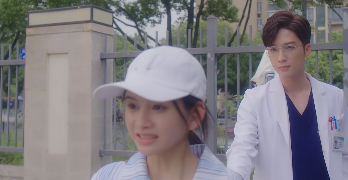 林思意炫耀和赵丽颖合作,林思意赵丽颖张可盈