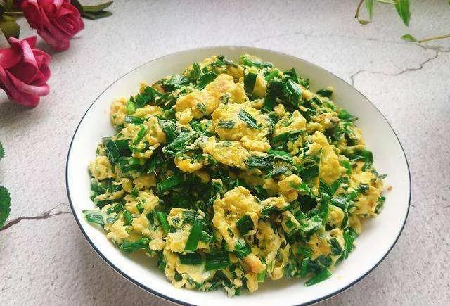 又是一年春好处的前一句,又是一年春好处草长莺飞花枝俏