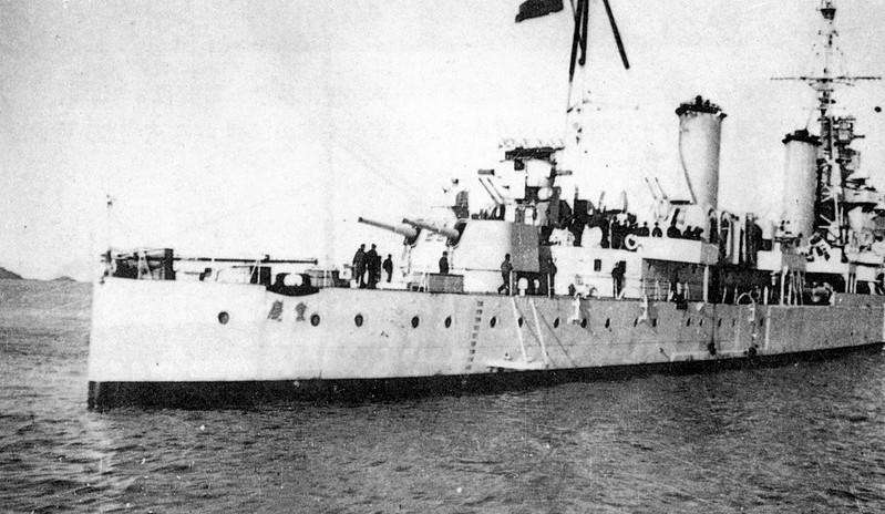 重庆舰炮击塔山，一炮一个连，为何中途退出？48年后终于真相大白