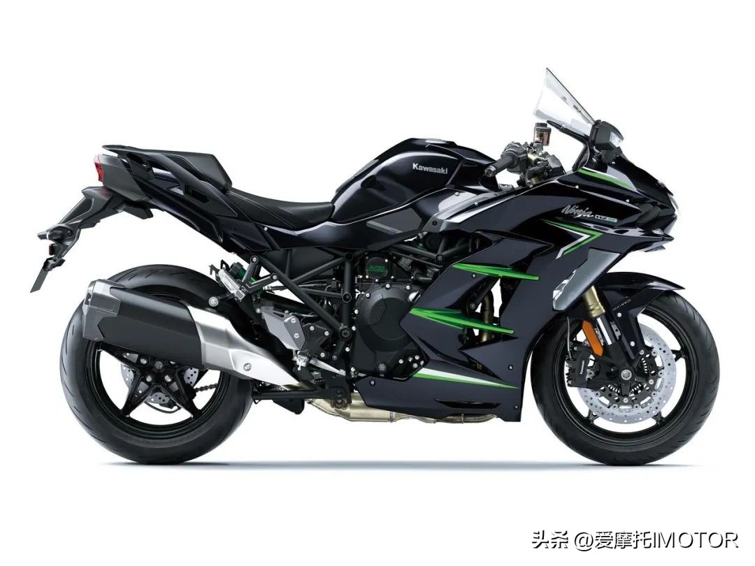 川崎h22020款,新款川崎250四缸ZR街车