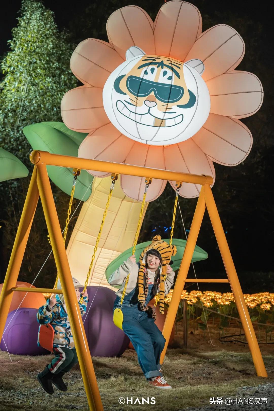 请注意！胖虎出没武汉街头